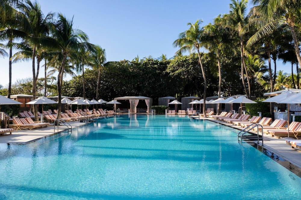 W South Beach — 5-Star Luxury Hotel in Miami Beach, United States