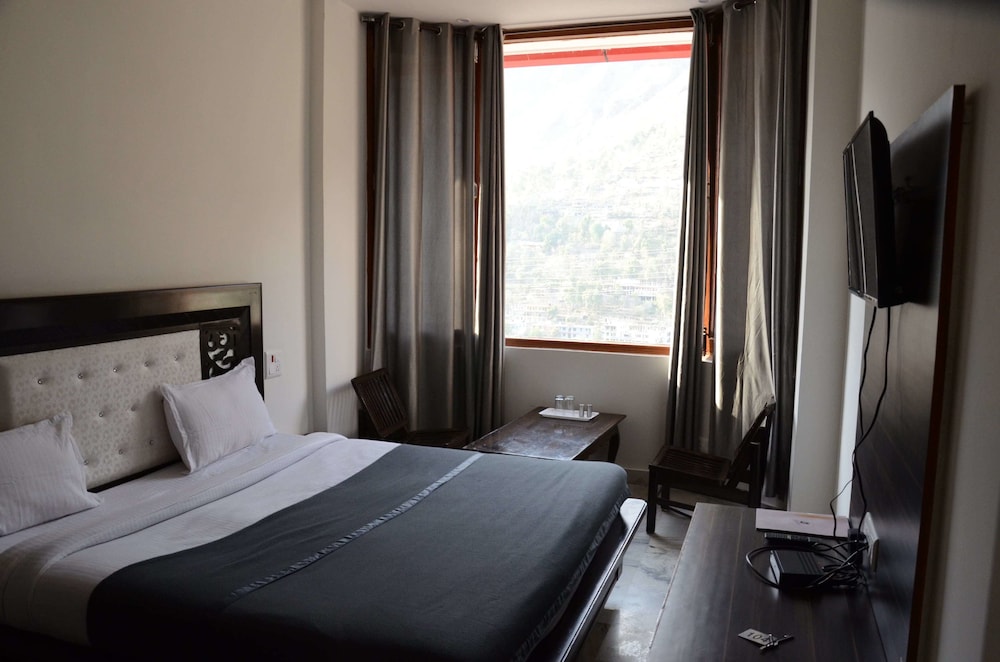 Hotel KC Regency — hotel in Rampur