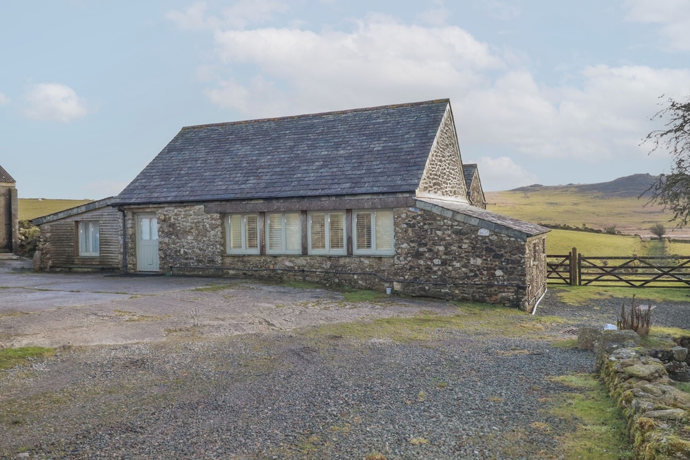 Roughtor Barn in Camelford, United Kingdom