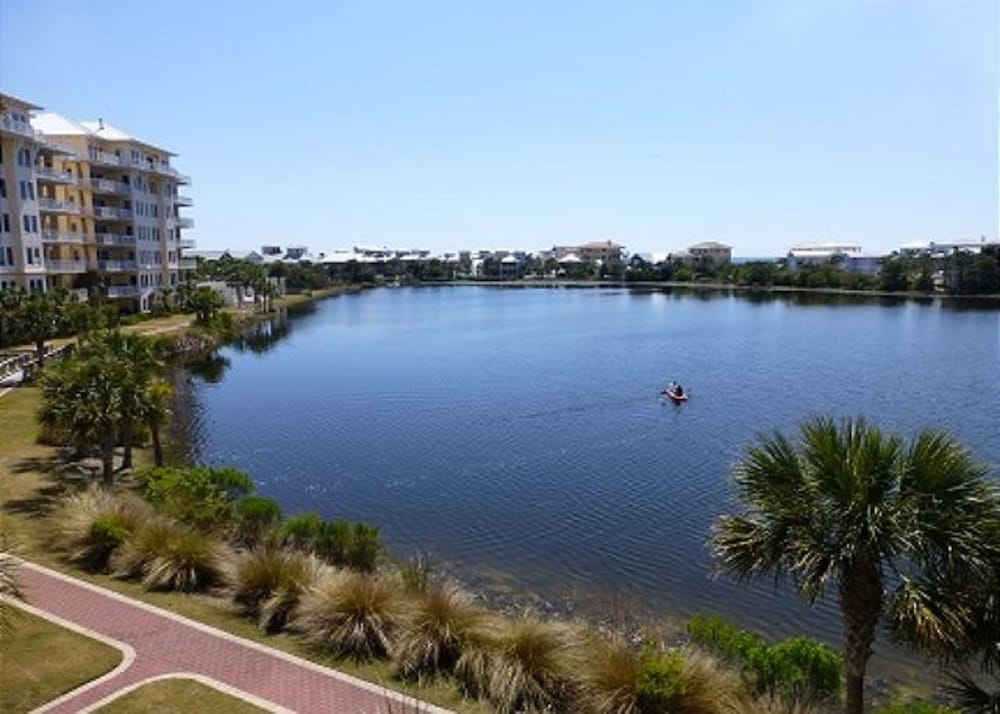 Carillon Beach Resort Inn - photo 19