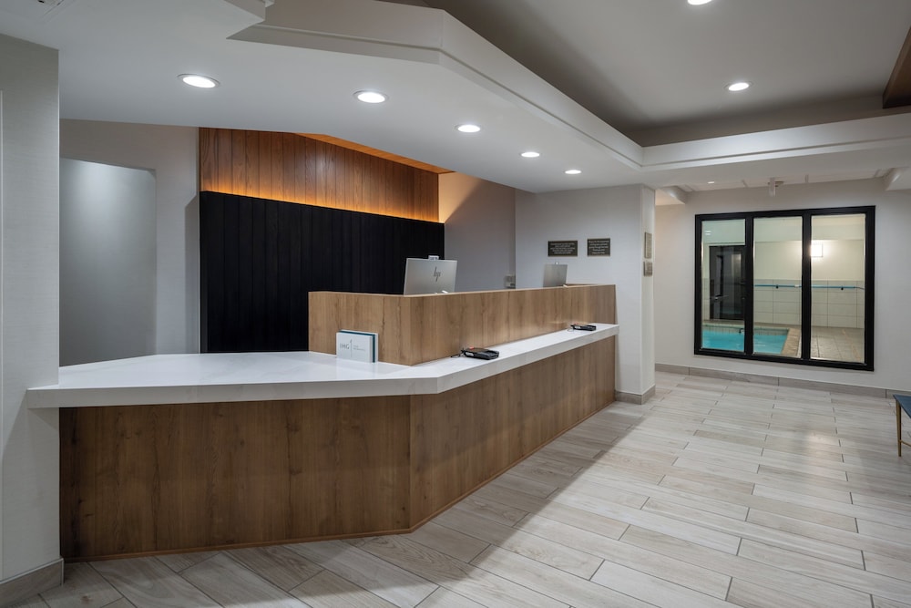 Staybridge Suites West Des Moines by IHG - photo 34