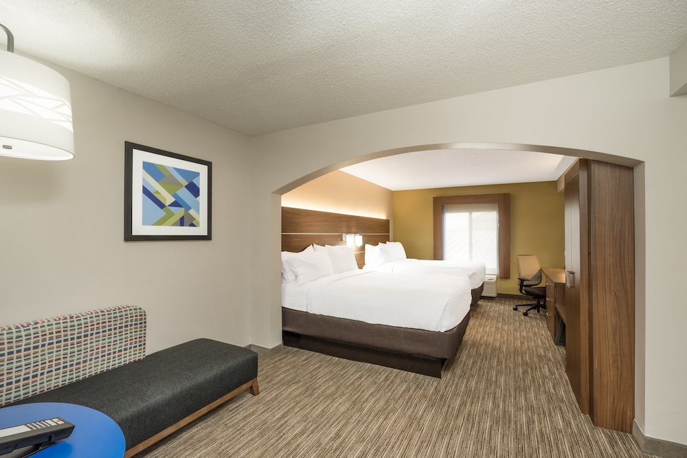 Holiday Inn Express Hotel & Suites Louisville East by IHG - photo 13