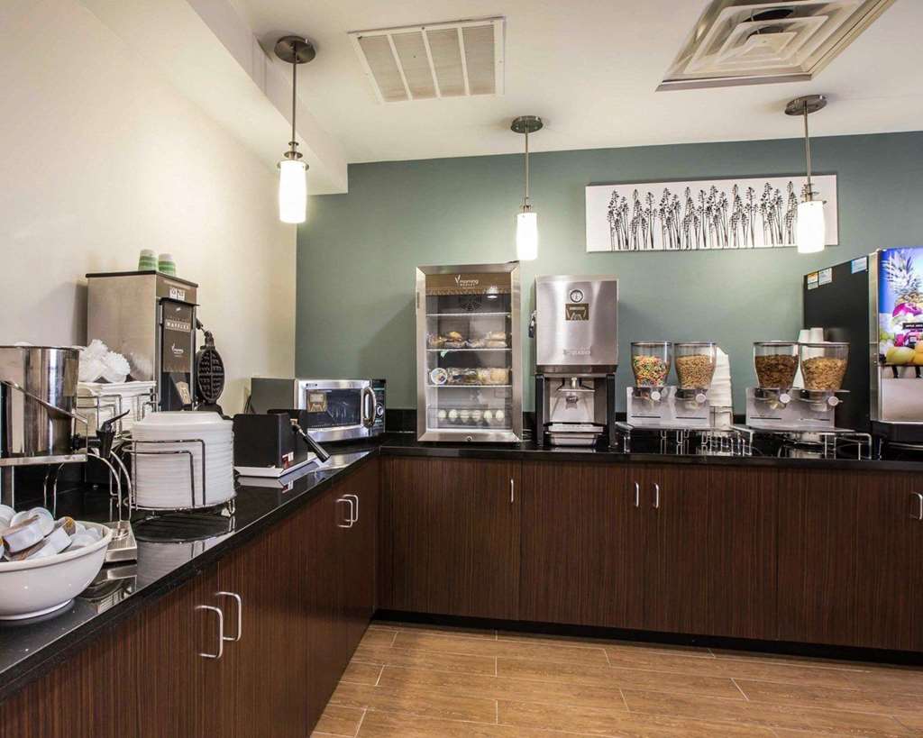 Sleep Inn Greensboro Airport - photo 28
