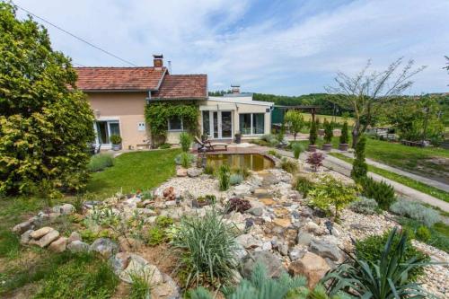 Kuća za odmor Mima - carbon neutral hotel in Pakrac