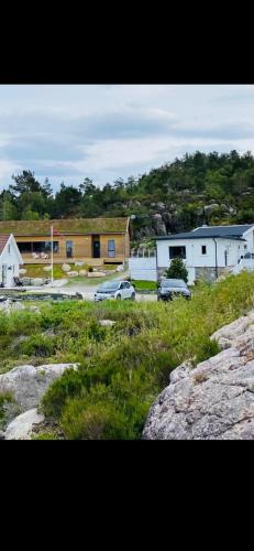 Flott hytte på Bersagel nær sjø in Sandnes, Norway