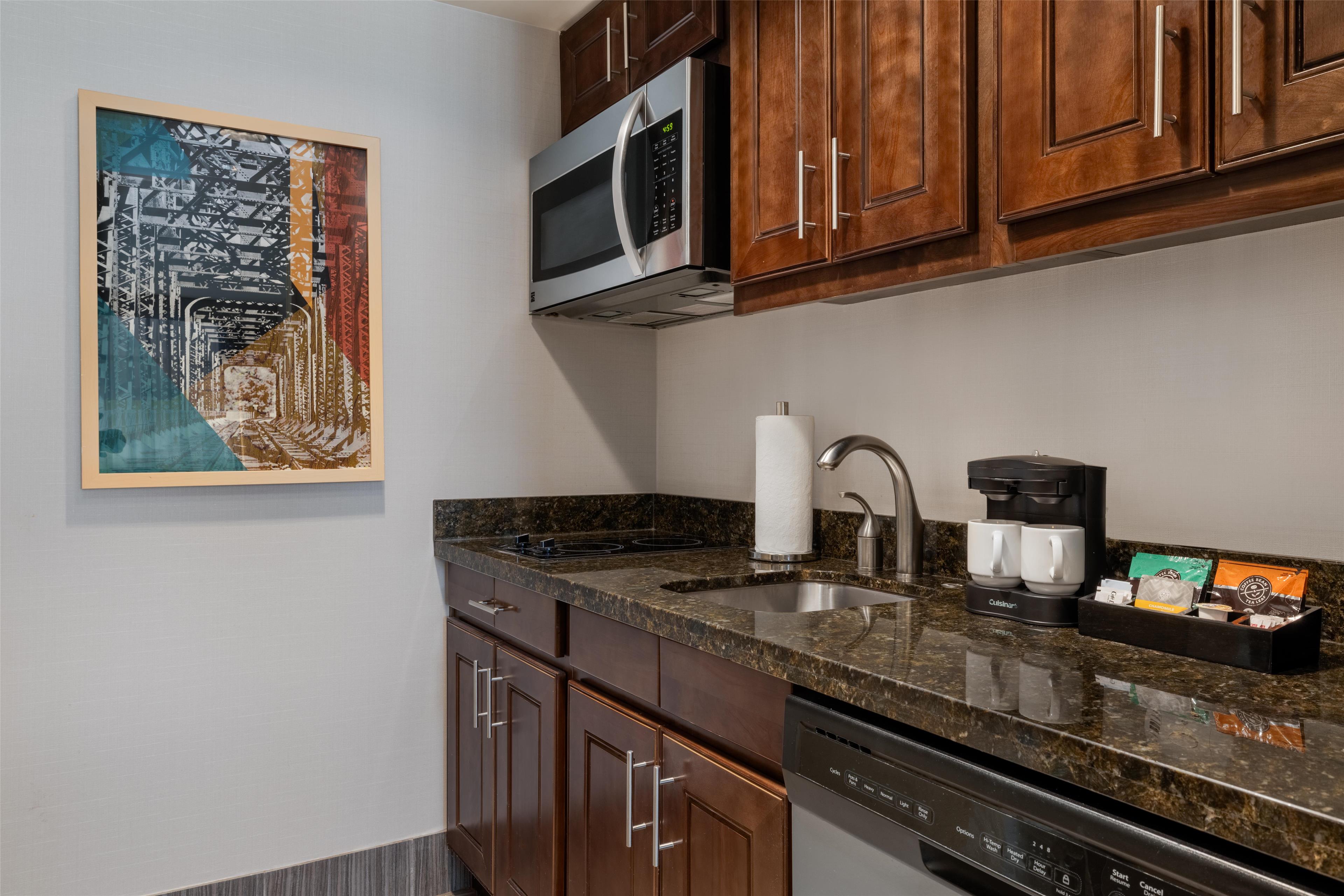 Homewood Suites By Hilton Ankeny - photo 20