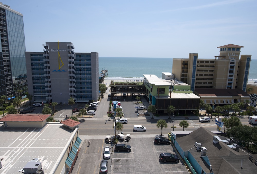 Aqua Beach Inn - photo 30
