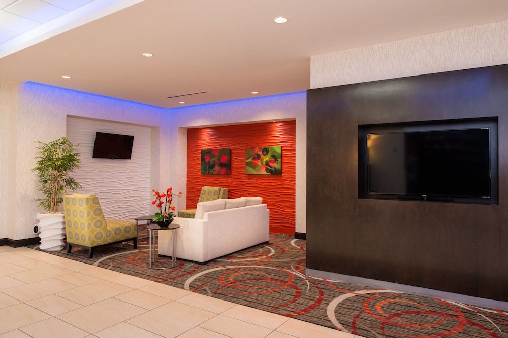 Holiday Inn Express Hotel & Suites Monroe - photo 65