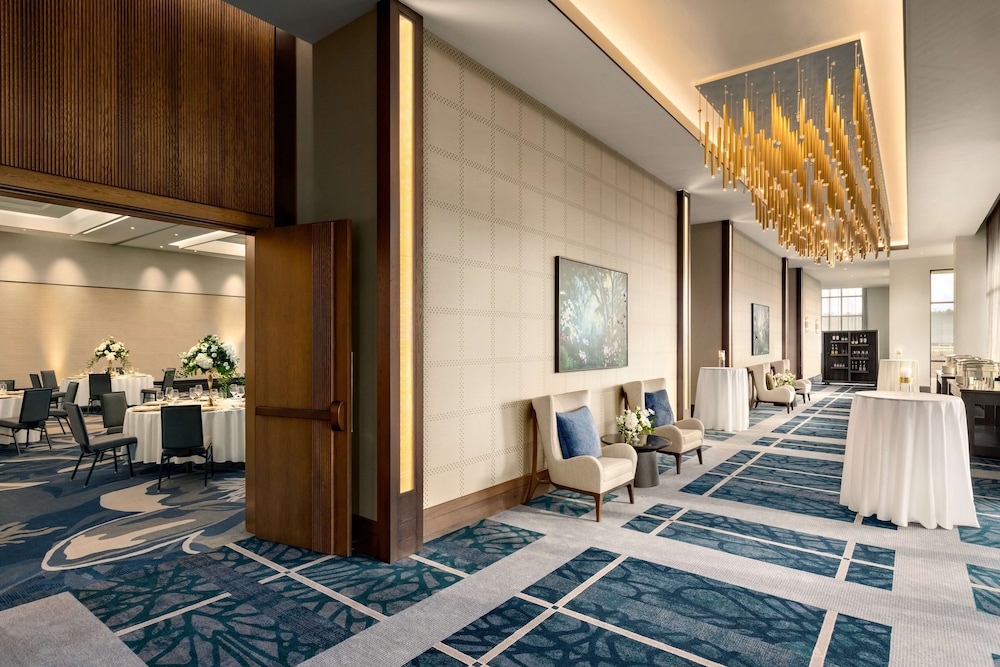 Valley Hotel Homewood Birmingham Curio Collection by Hilton - photo 66