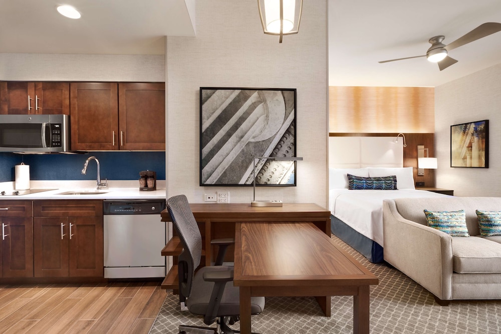 Homewood Suites by Hilton Arlington Rosslyn Key Bridge - photo 6