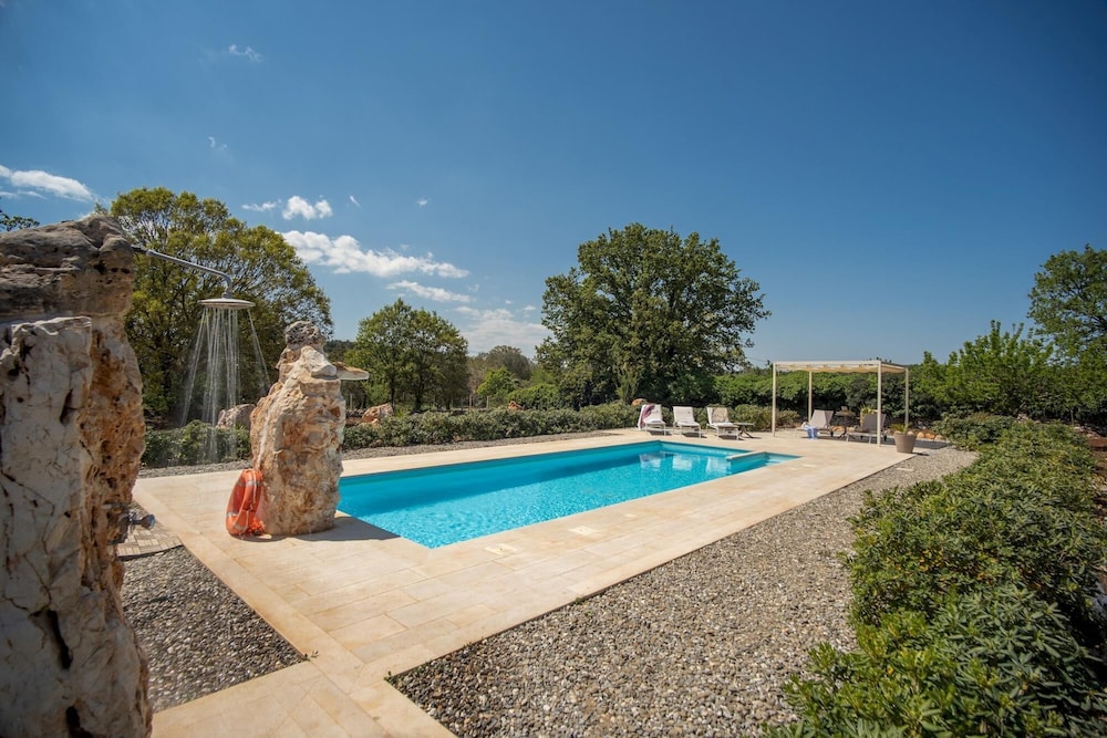 Trullo Lilia — 4-Star Luxury Hotel in Ceglie Messapica, Italy