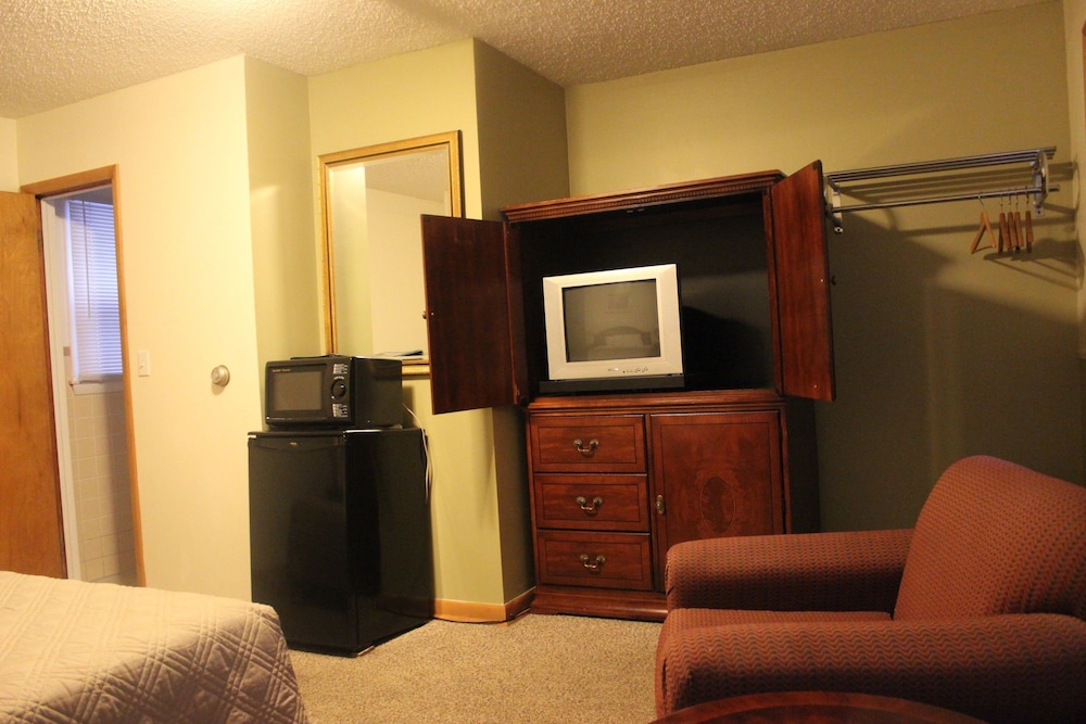 Berkshire Travel Lodge - photo 6