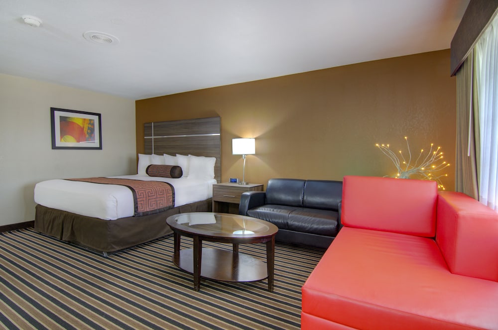 Westbridge Inn and Suites - photo 52