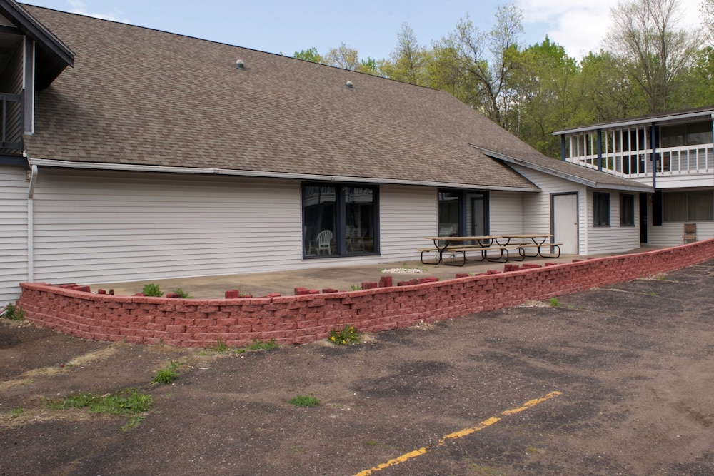 St. Croix Suites St. Croix Falls - photo 52