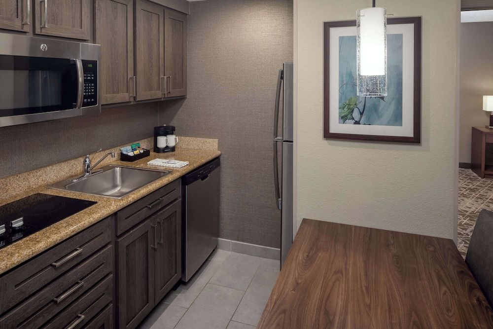 Homewood Suites by Hilton Wallingford Meriden - photo 17