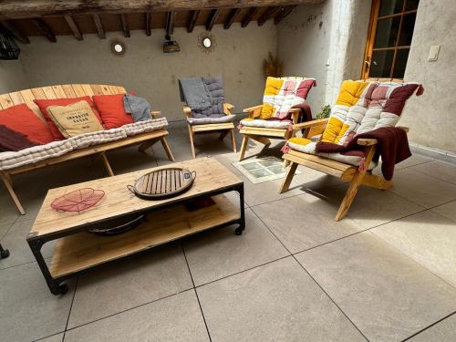 L'incarnat — hotel in Caunes-Minervois