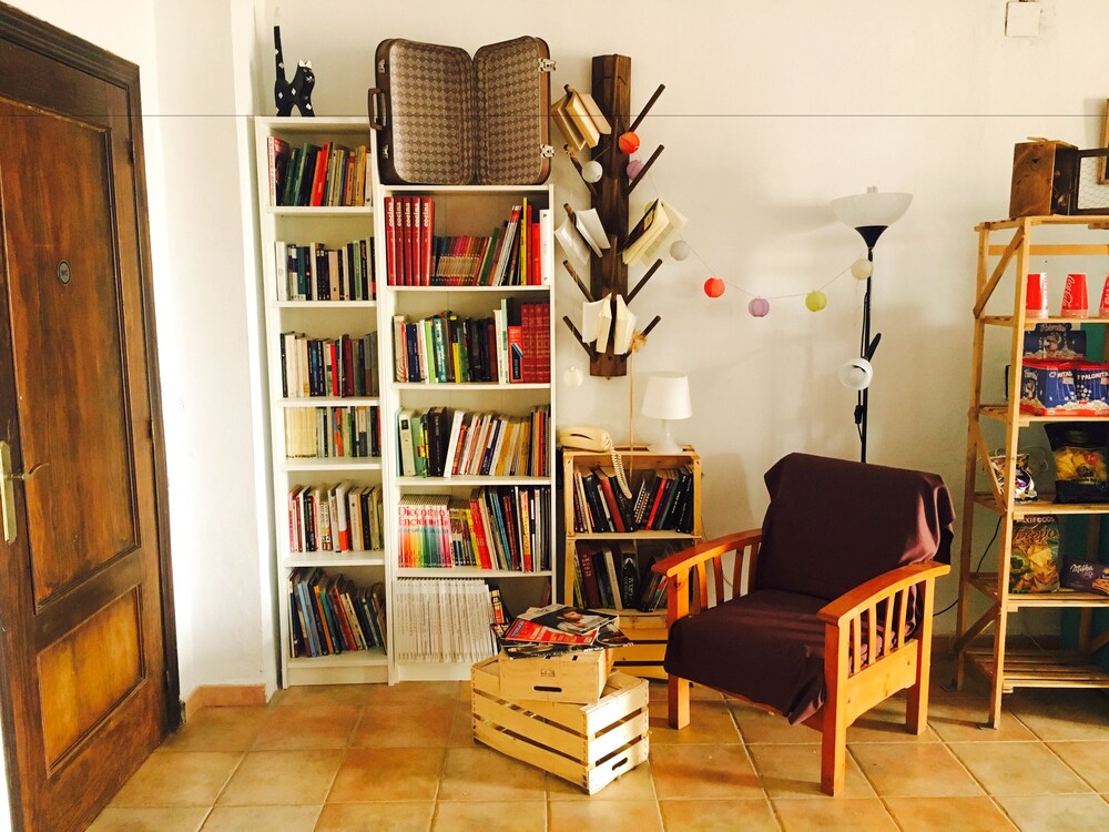 Conviven Albergue Ecocultural - carbon neutral hotel in Vinuela