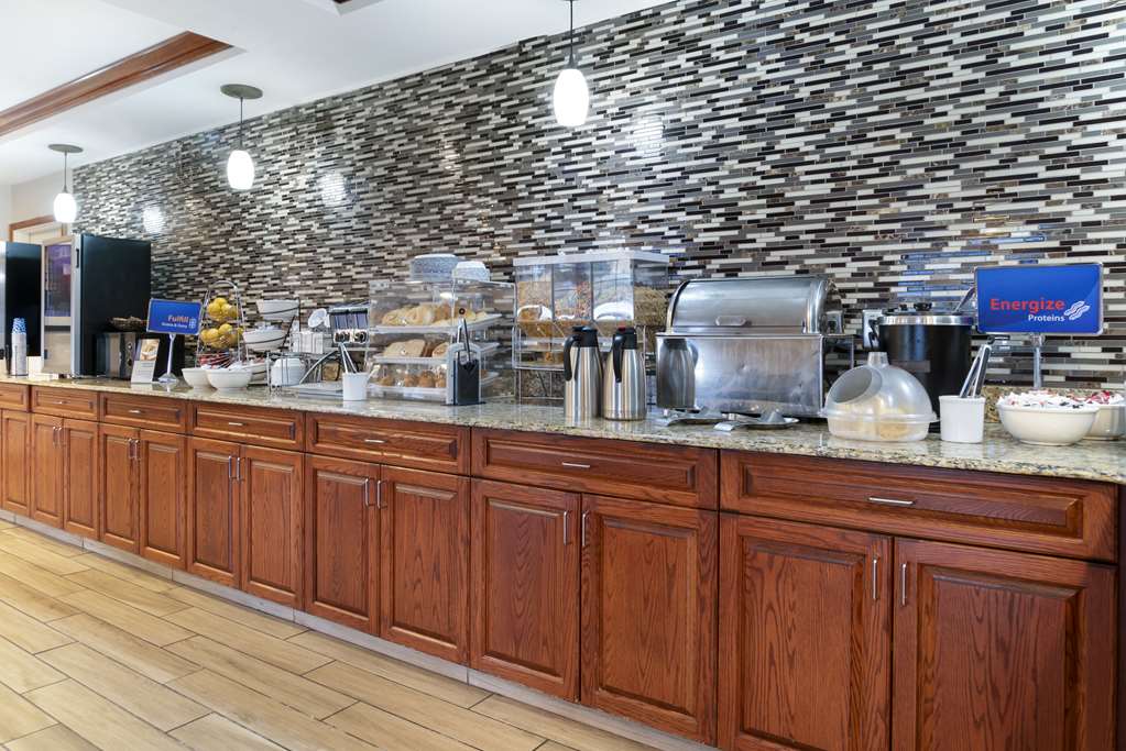 Best Western Executive Inn & Suites - photo 39