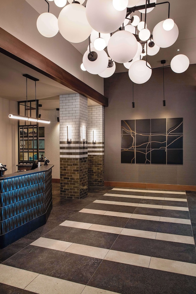 Hotel Nickel Plate Fishers Tapestry Collection by Hilton - photo 11