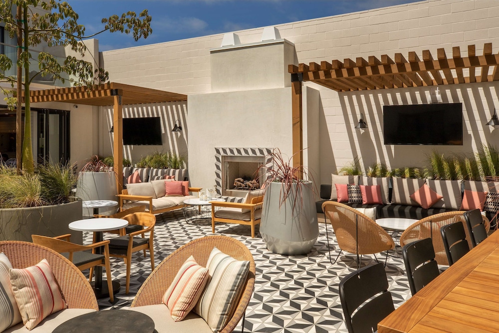 The Monsaraz San Diego Tapestry Collection by Hilton - photo 37