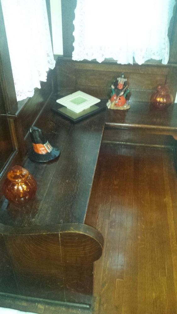 Rose Corner Inn - photo 37