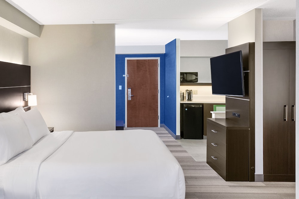 Holiday Inn Express Hotel & Suites South Portland by IHG - photo 10