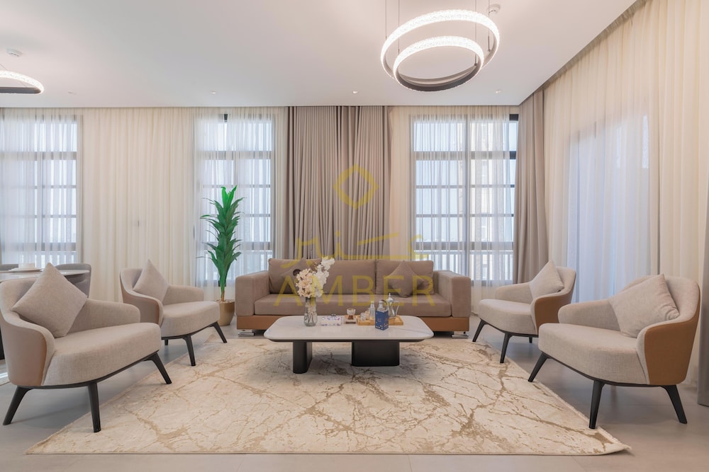 Amber Hospitality BLVD — 4-Star Luxury Hotel in Riyadh, Saudi Arabia