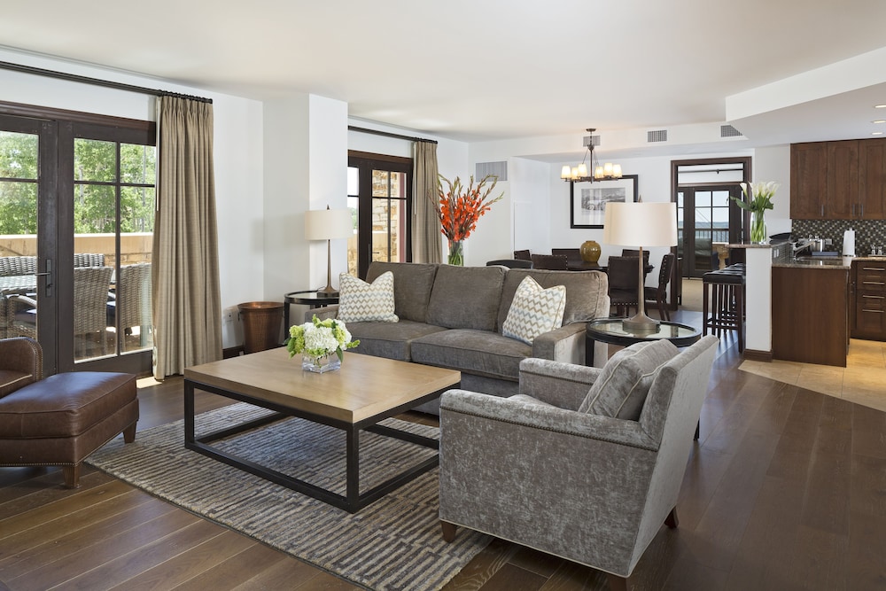 Madeline Hotel & Residences Auberge Collection - photo 174