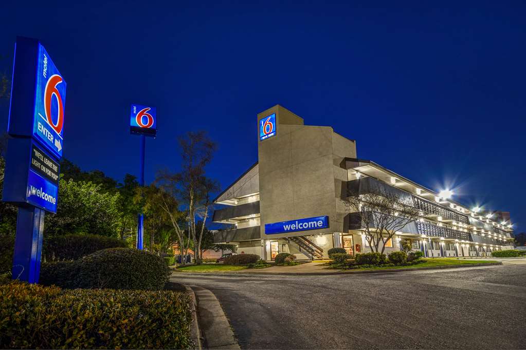 Motel 6 Memphis TN Downtown - photo 6