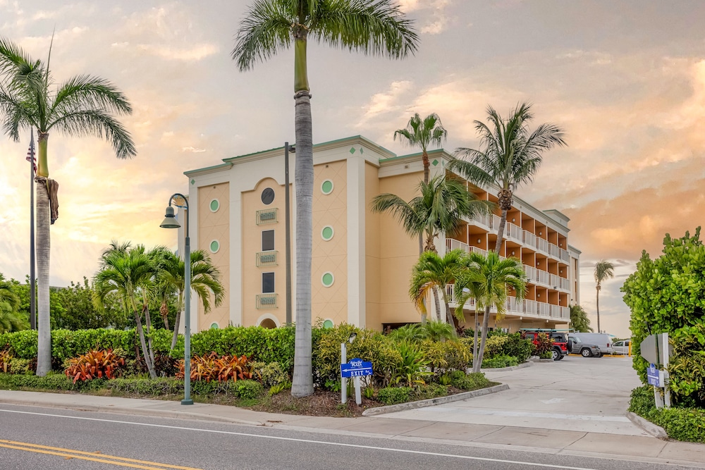 Hutchinson Island Hotel - photo 95