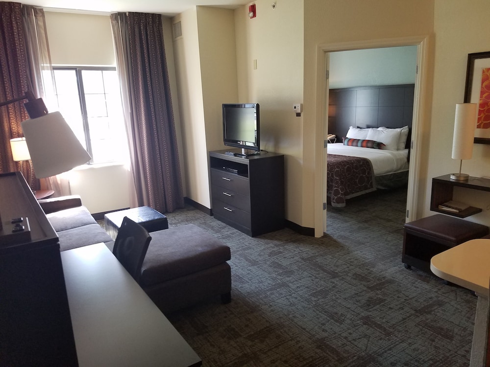 Staybridge Suites Cincinnati North by IHG - photo 21