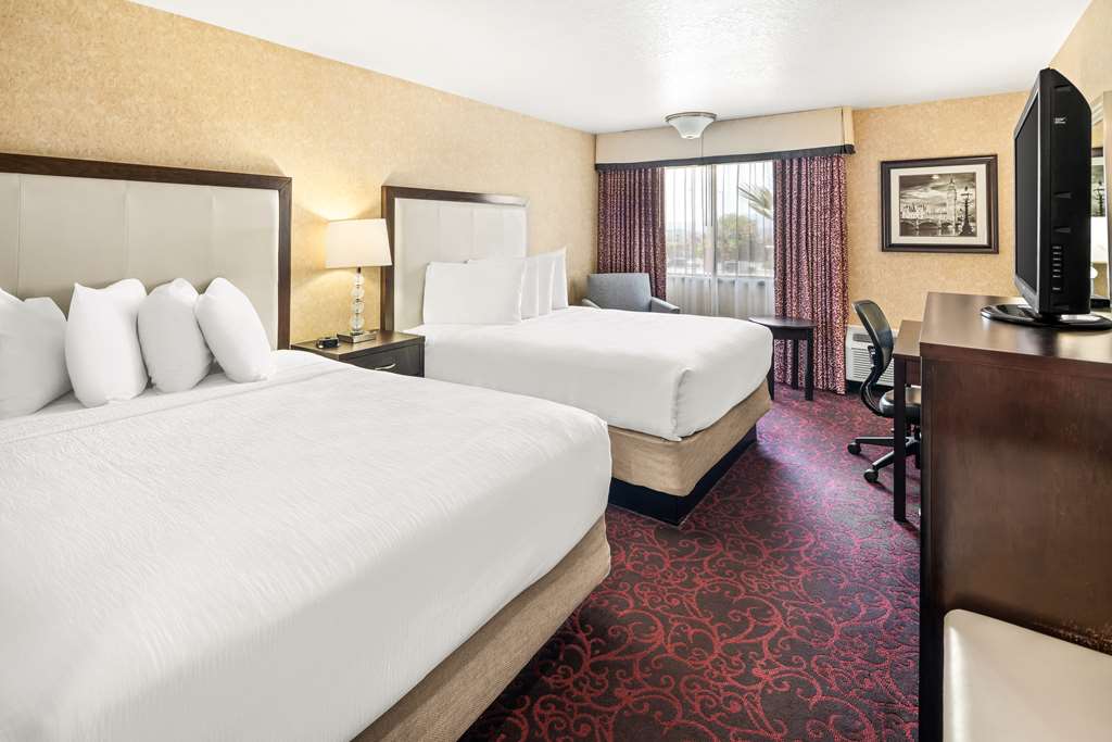 Best Western Coral Hills - photo 17