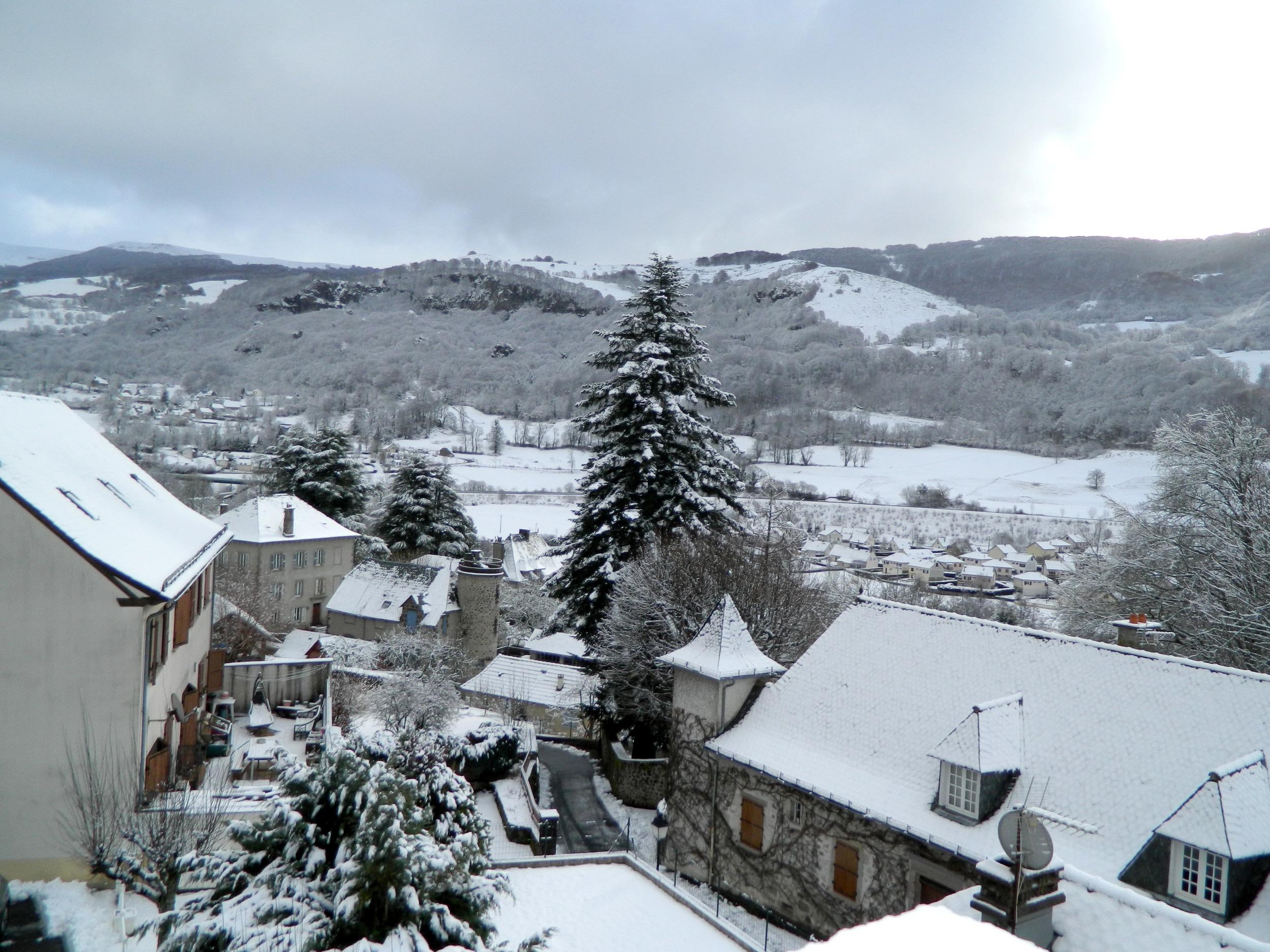 Logis Hôtel L’Elancèze in Aurillac, France