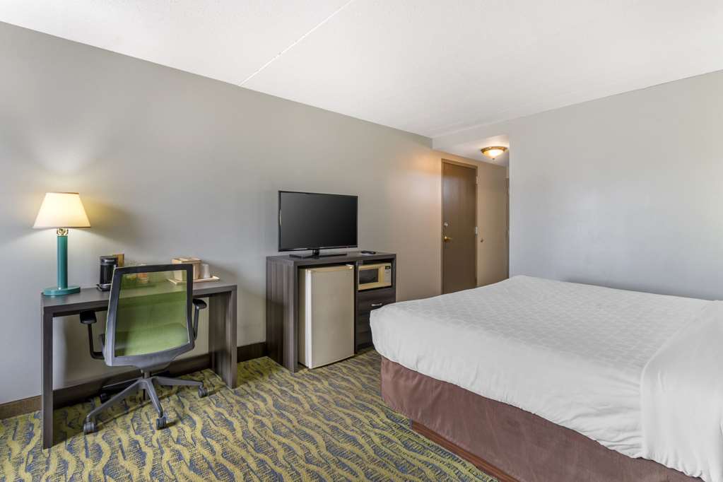 Clarion Inn near Lookout Mountain - photo 9