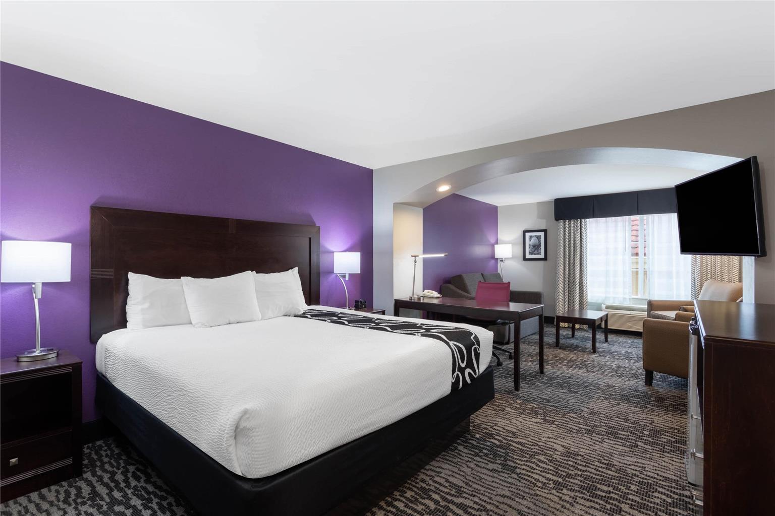 La Quinta Inn & Suites by Wyndham Huntsville Airport Madison - photo 21