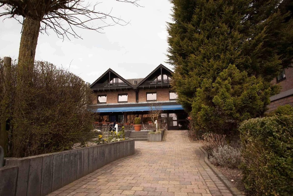 PP Hotel Grefrather Hof - last minute hotel in Krefeld
