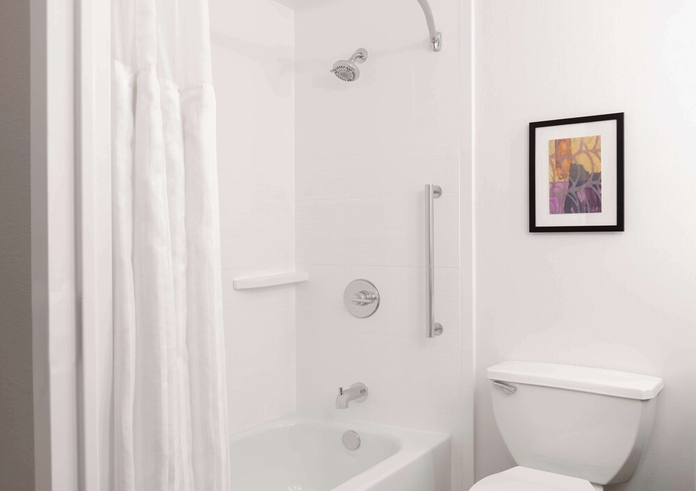 Hilton Garden Inn Denver Airport - photo 27