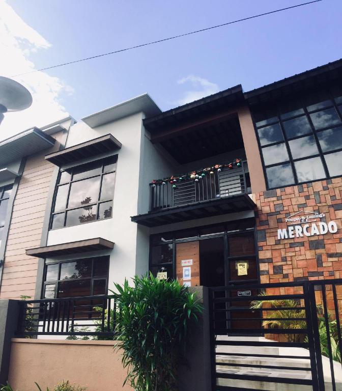 Pompeo And Luming's Inn — hotel in Padre Burgos