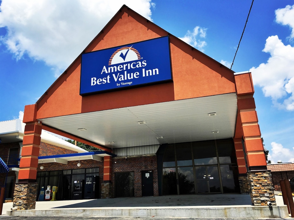 Extended Stay Suites Cookeville Tennessee Tech - photo 2