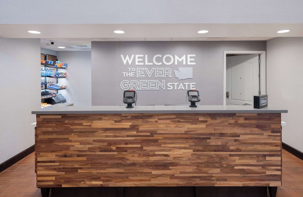 Hampton Inn & Suites Seattle Kent WA - photo 6