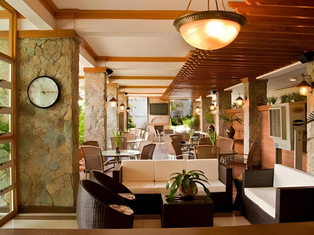 Chocolate and Berries Hotel — Baliuag — photo 4