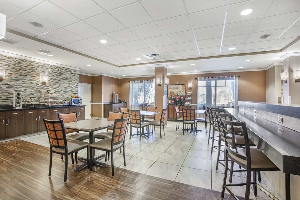 Best Western Plus Chandler Hotel & Suites - photo 5