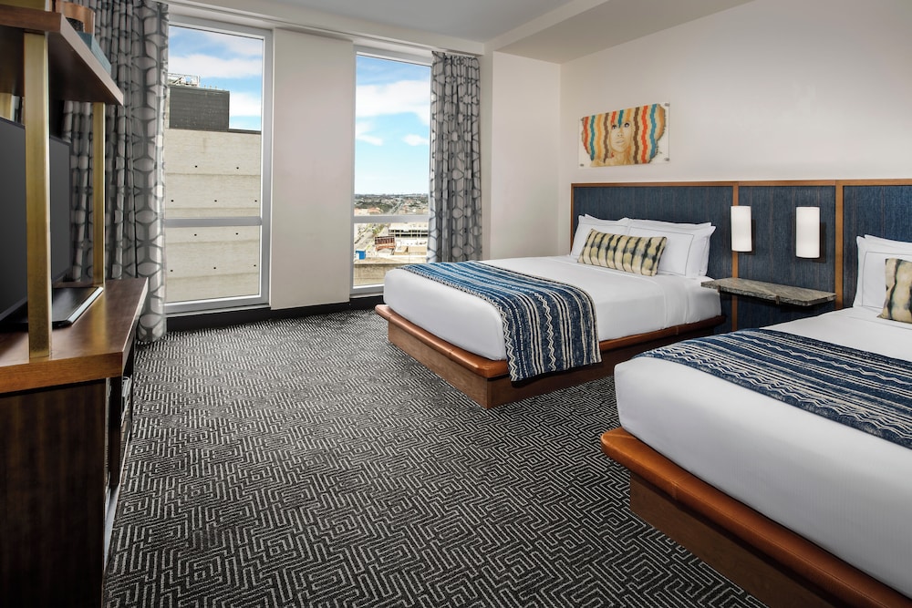 The Troubadour Hotel New Orleans Tapestry Collection by Hilton - photo 20