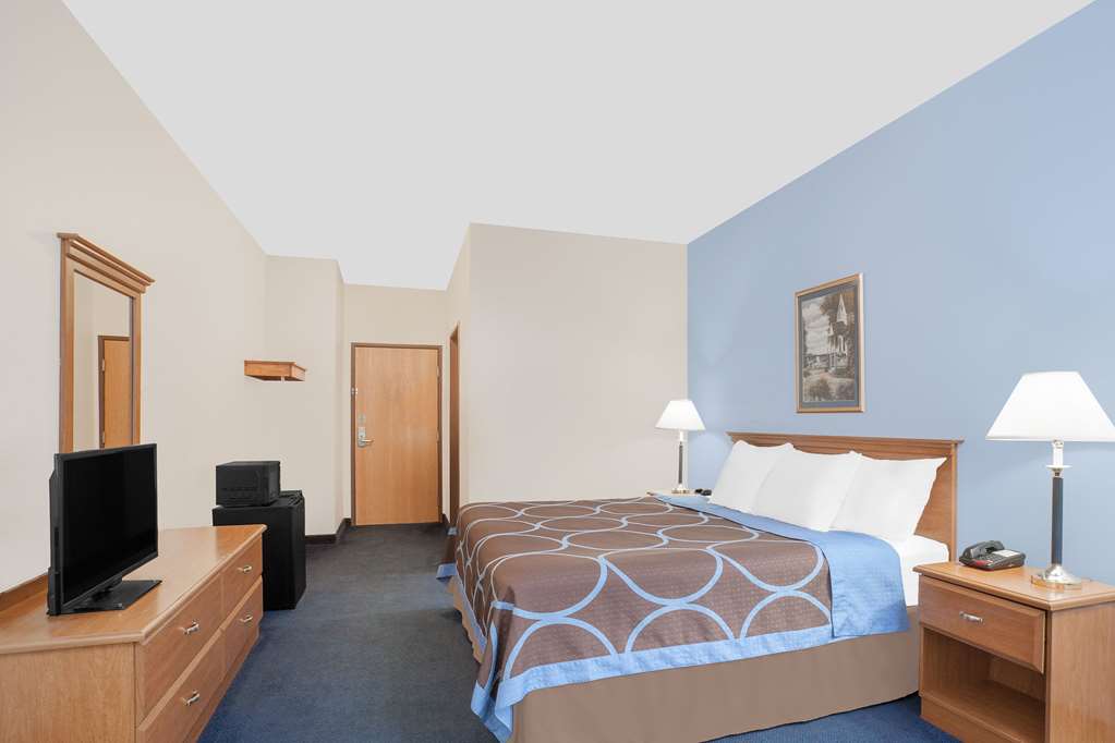 Super 8 by Wyndham Cobleskill NY - photo 3