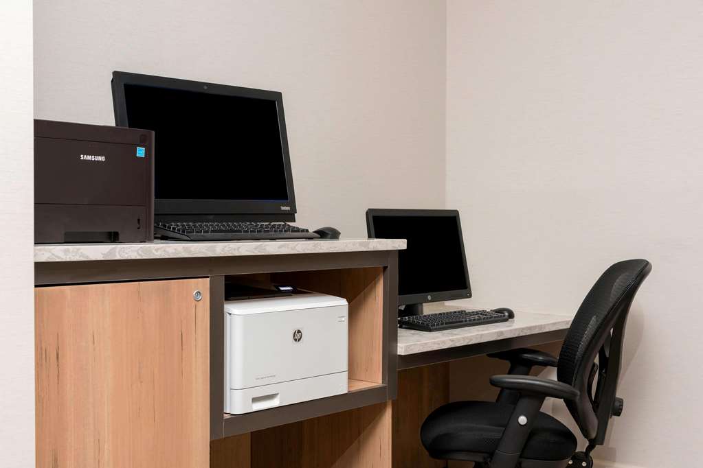 Sonesta Hotel Grand Rapids Airport - photo 29