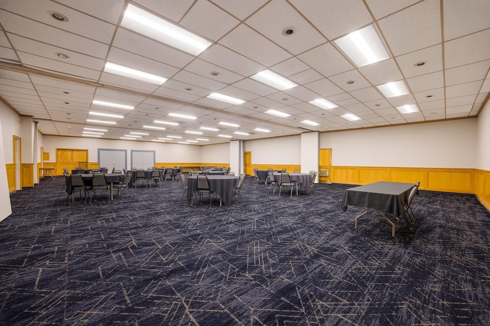 Suburban Studios Canon City - photo 29