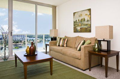 Churchill Suites Intracoastal Yacht Club - photo 4