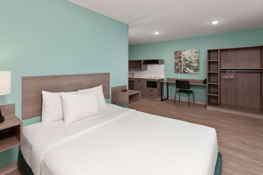 ECHO Suites Extended Stay by Wyndham Madison - photo 28