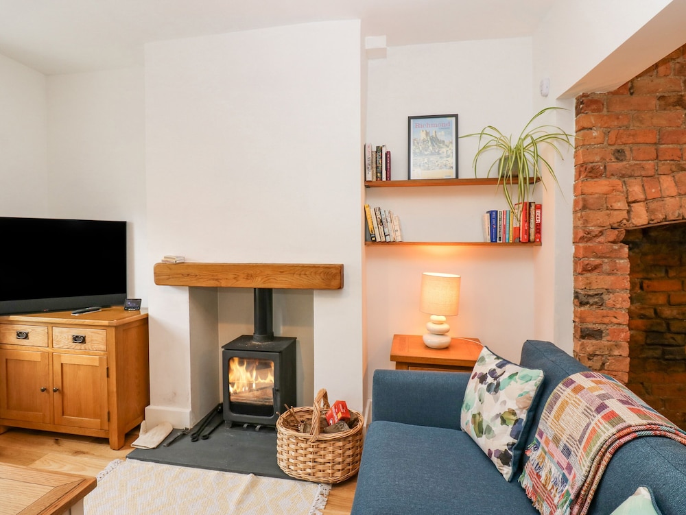 Bay Tree Cottage — 4-Star Luxury Hotel in Richmond, United Kingdom