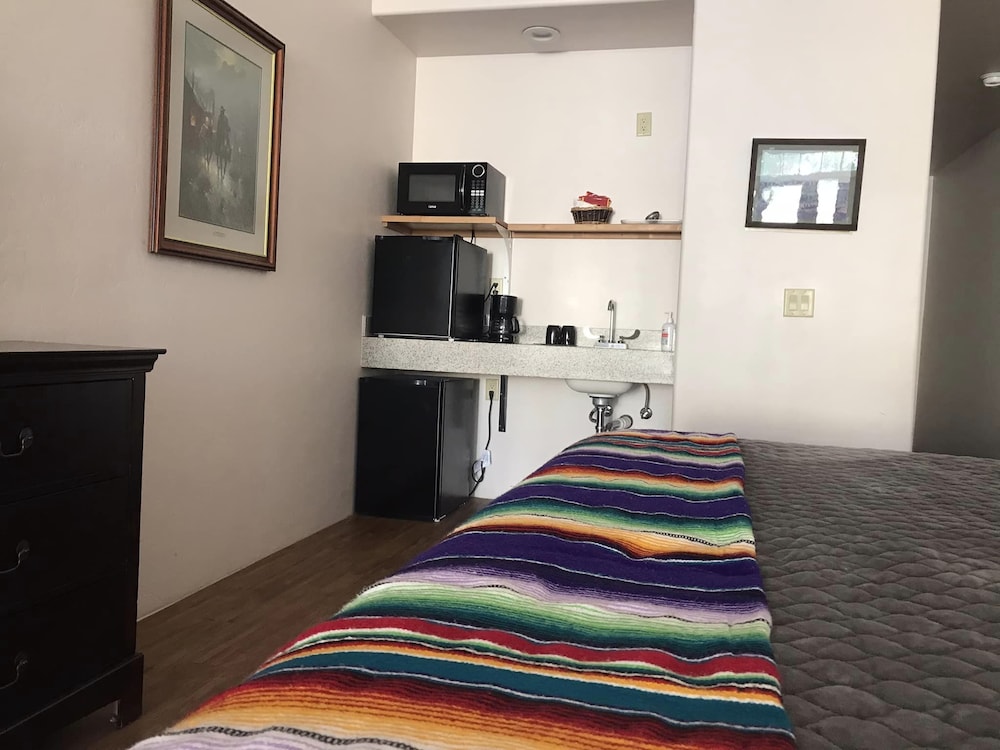 Katie's Cozy Suites - photo 6